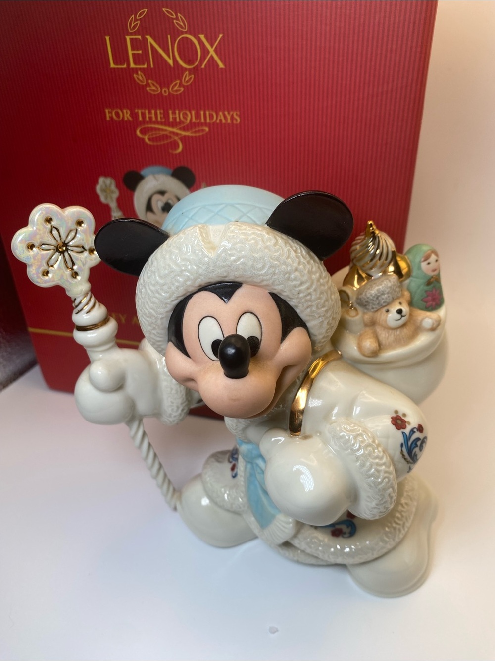 Lenox Mickey Mouse Winter Figurine Grandfather Frost Christmas Holiday